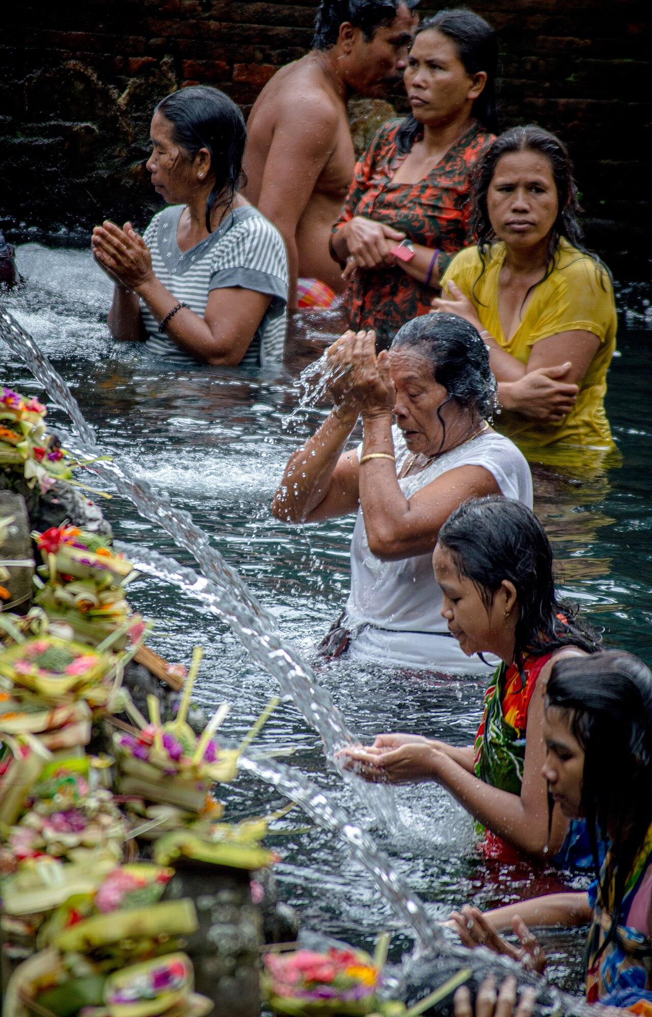 Bathing pools with water spouts at Pura Tirta Empul
