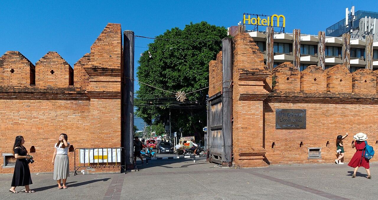 Tha Phae Gate and the Chiang Mai old city wall