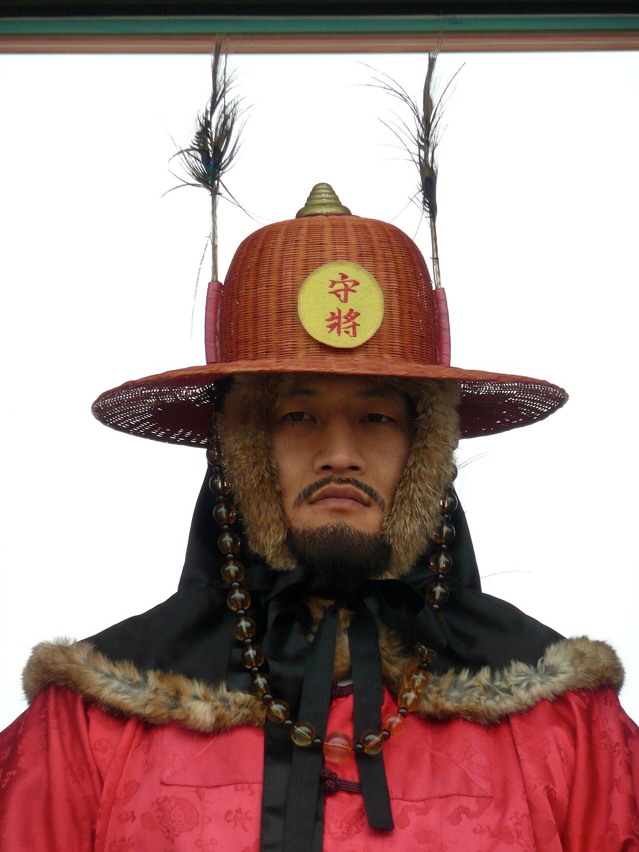 A palace guard in winter dress at Gyeongbokgung, Seoul